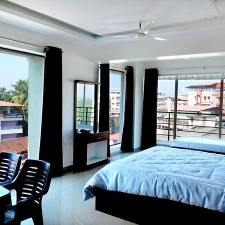 Dwarka Lodging & Boarding Mulki Bagian luar foto